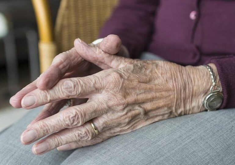 Zaniedbanie przemocą wobec osób starszych