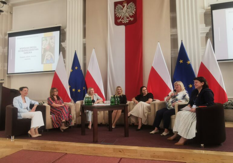 Konferencja „Wspólna droga do bezpieczeństwa dziecka. Zauważ, usłysz, zrozum, wspieraj”