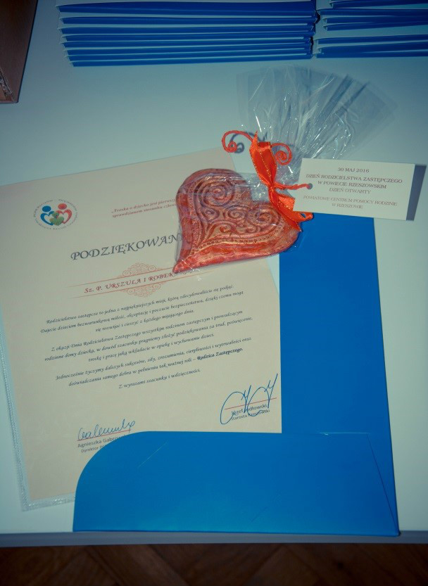 Podziękowania dla rodzin zastępczych