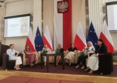 Konferencja „Wspólna droga do bezpieczeństwa dziecka. Zauważ, usłysz, zrozum, wspieraj”